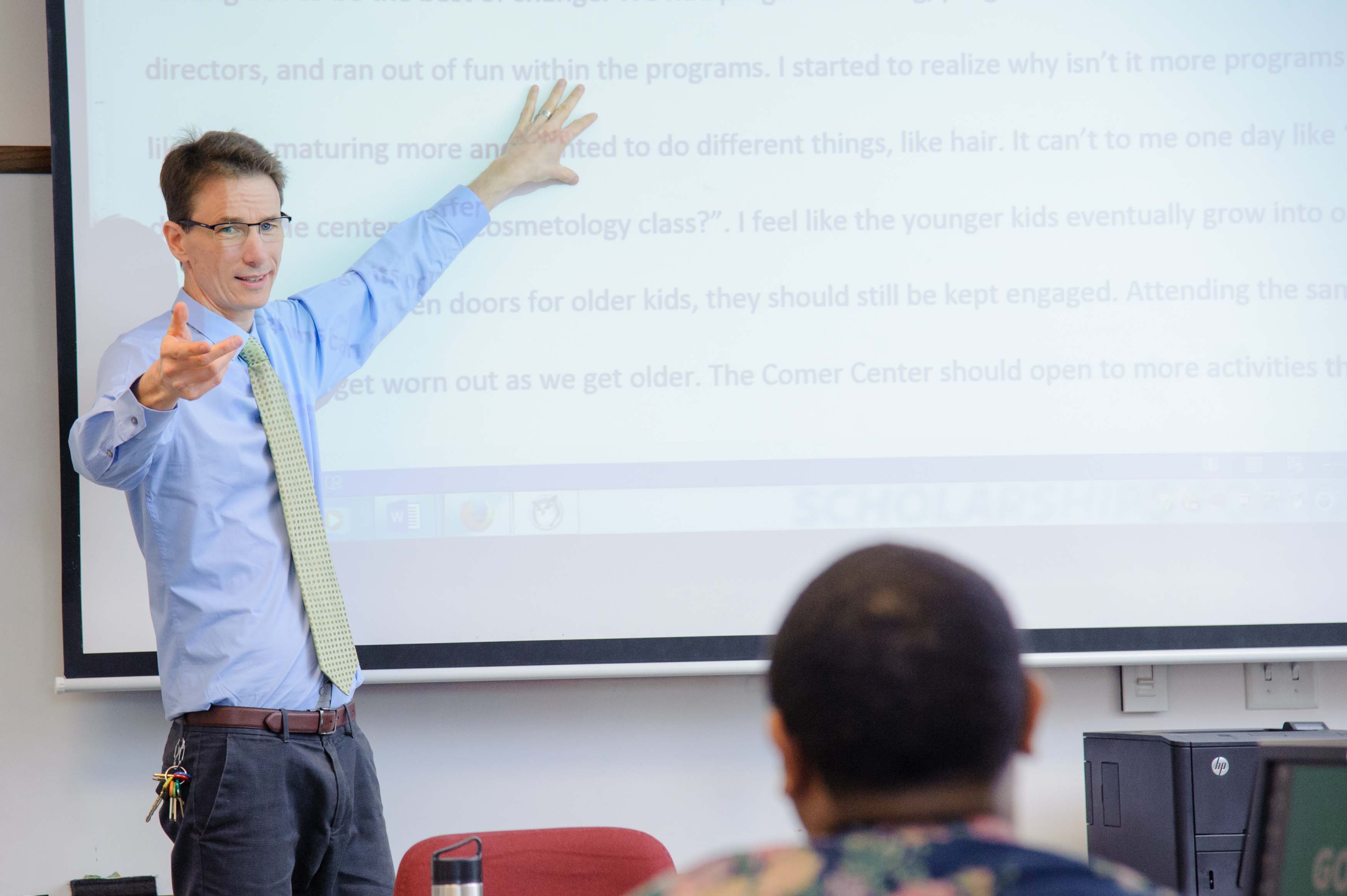 Professor Teaching Humanities Students